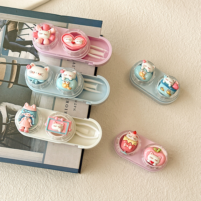 Women Accessories Drawer - Urocze etui na soczewki kontaktowe z