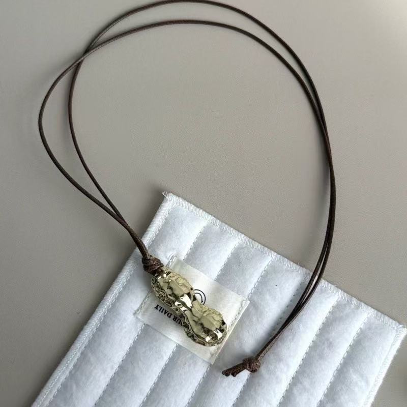 Modny metalowy naszyjnik z zaw – Women Accessories Meaning recenzja i cena